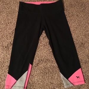 VS PINK crop leggings size medium.